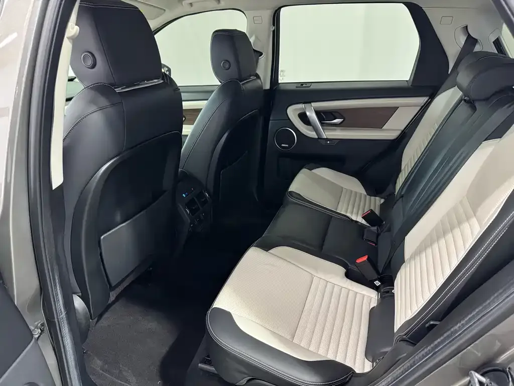 Land Rover Discovery Sport — фото 8