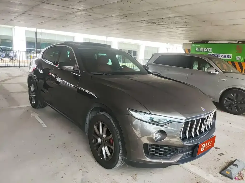 Maserati Levante — фото 3