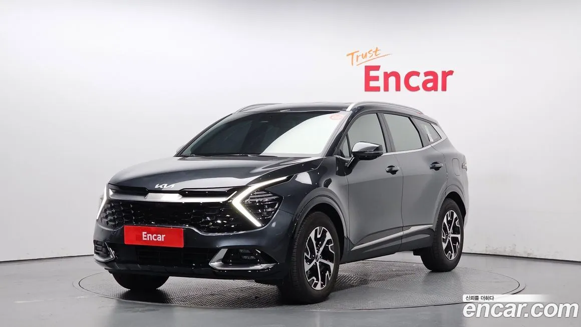 Kia Sportage — фото 1