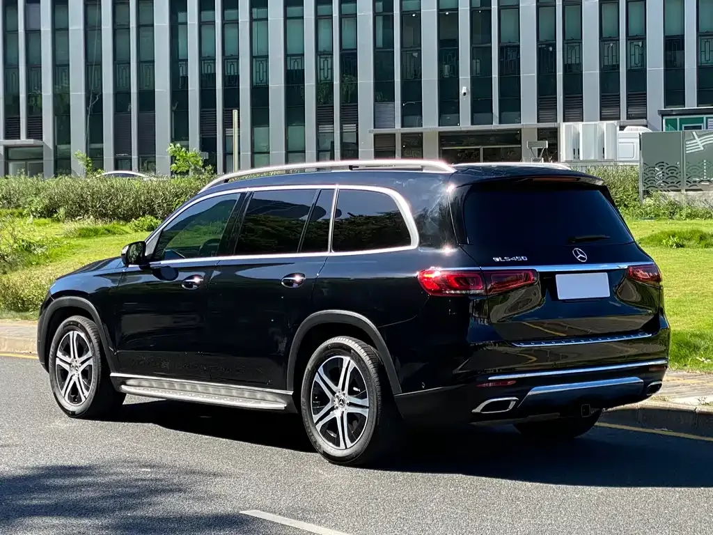 Mercedes-Benz GLS — фото 5