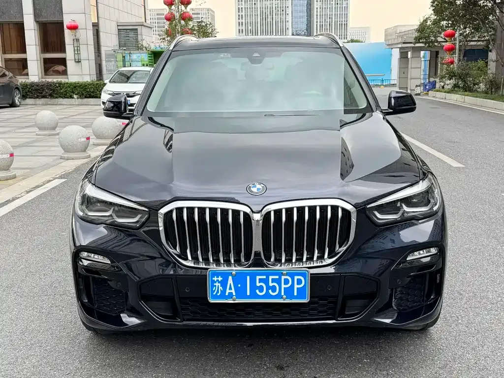BMW X5 (Import) — фото 2