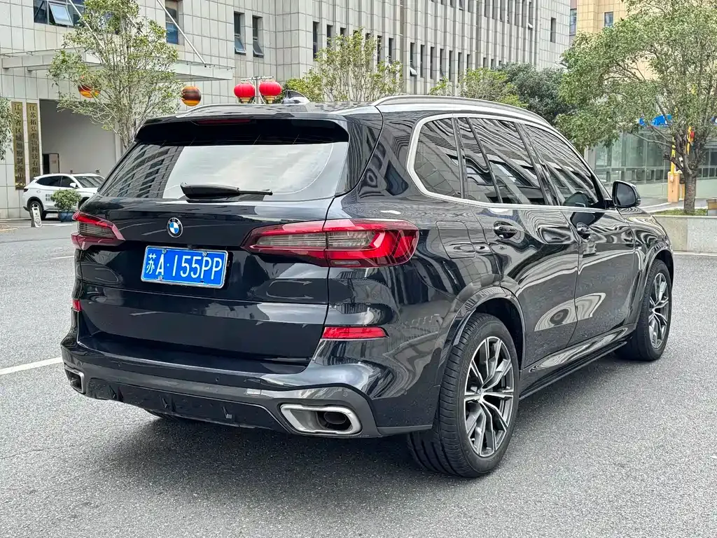 BMW X5 (Import) — фото 6