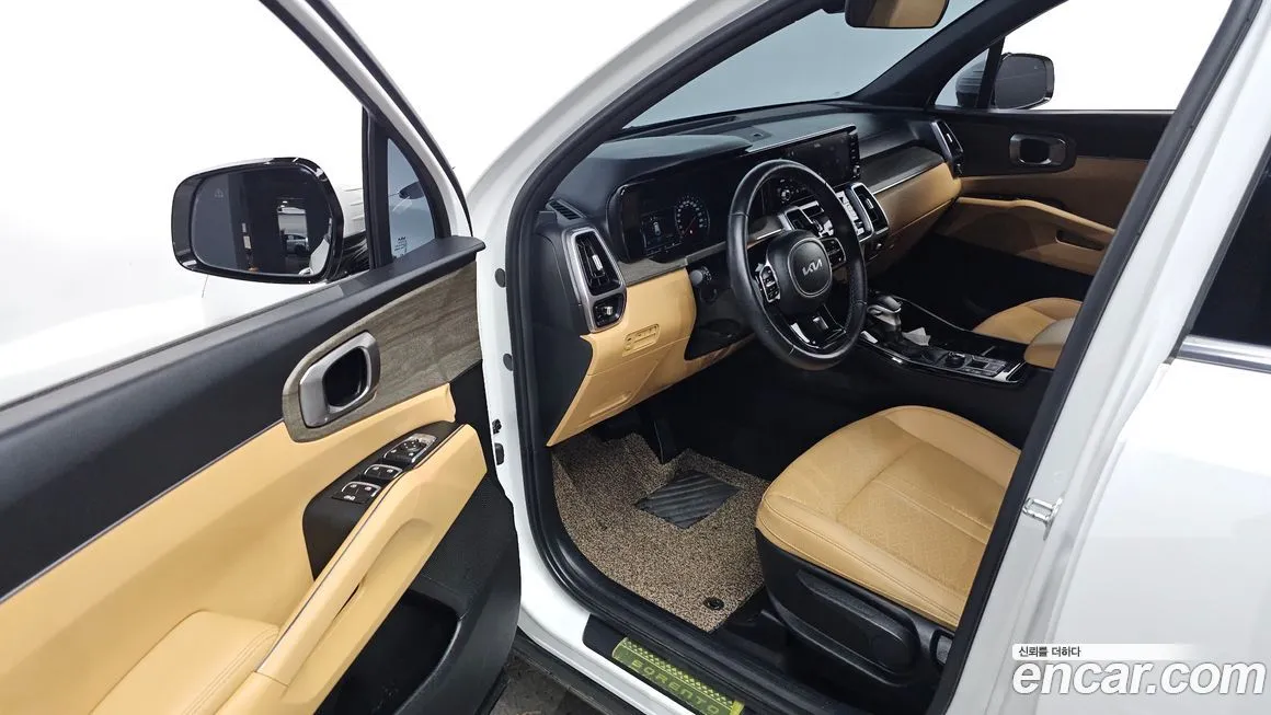 Kia Sorento — фото 10