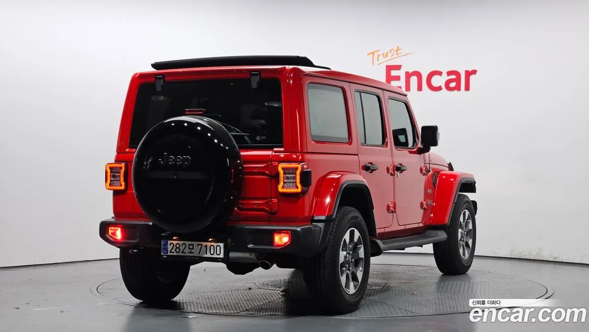Jeep Wrangler — фото 2