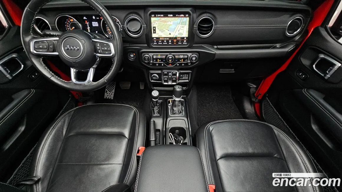 Jeep Wrangler — фото 7