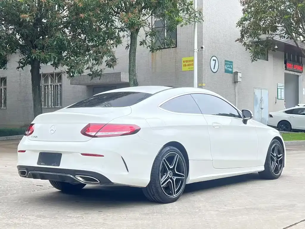 Mercedes-Benz C-Class (Import) — фото 4