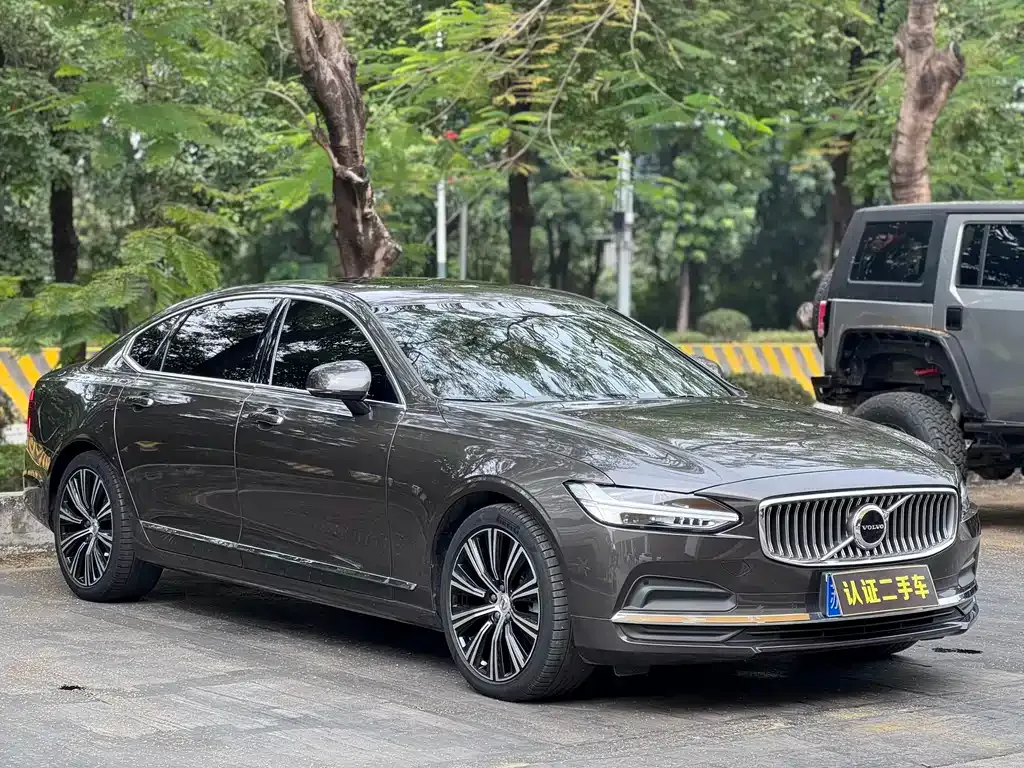 Volvo S90 — фото 3