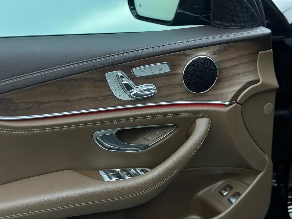 Mercedes-Benz E-Class New Energy — фото 9