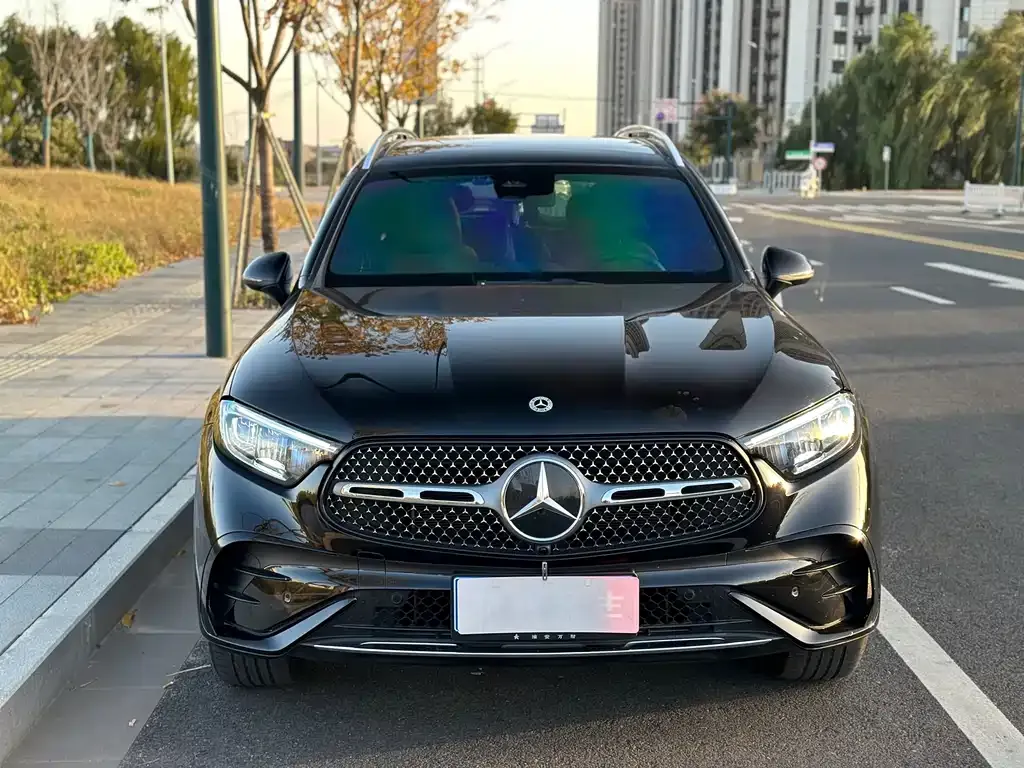 Mercedes-Benz GLC — фото 1
