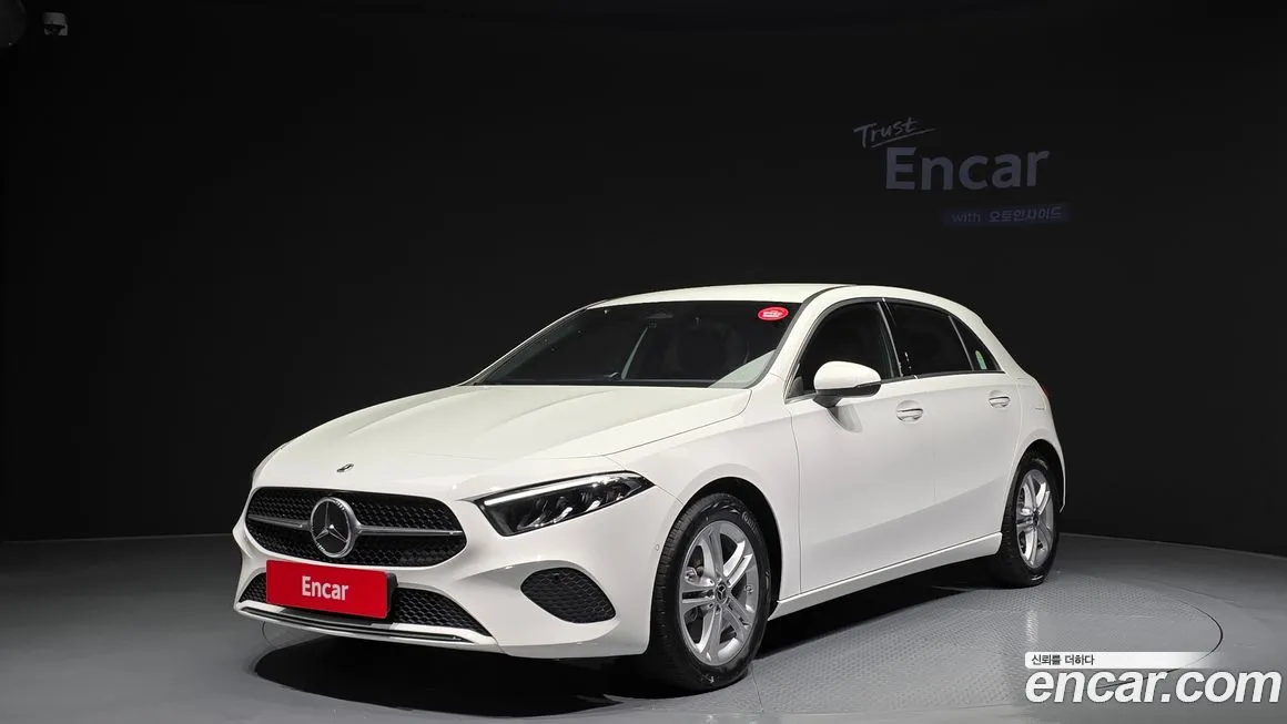 Mercedes-Benz A-Class — фото 1