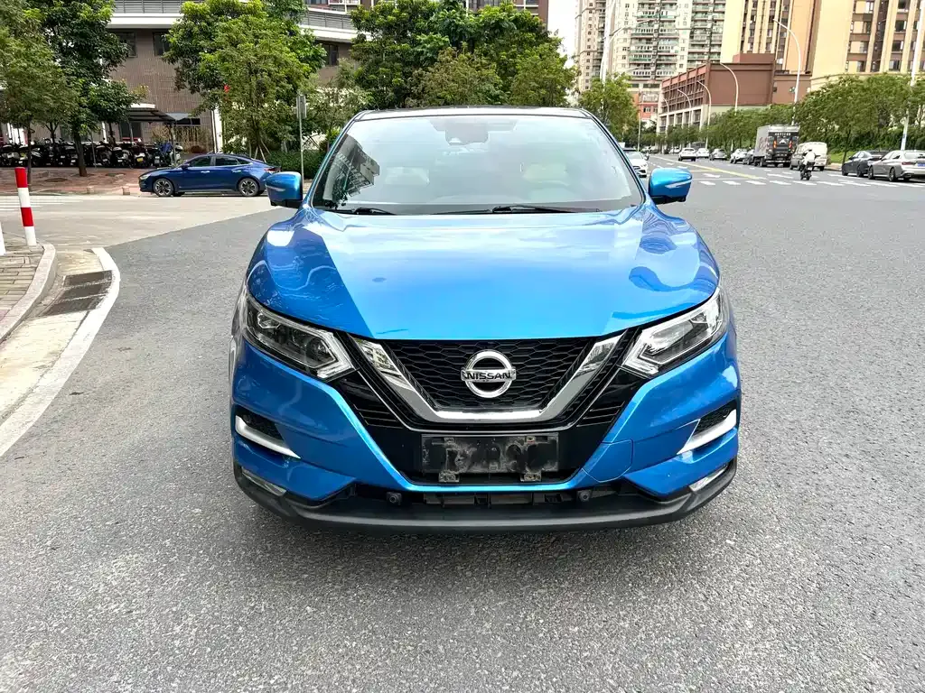 Nissan Qashqai — фото 2