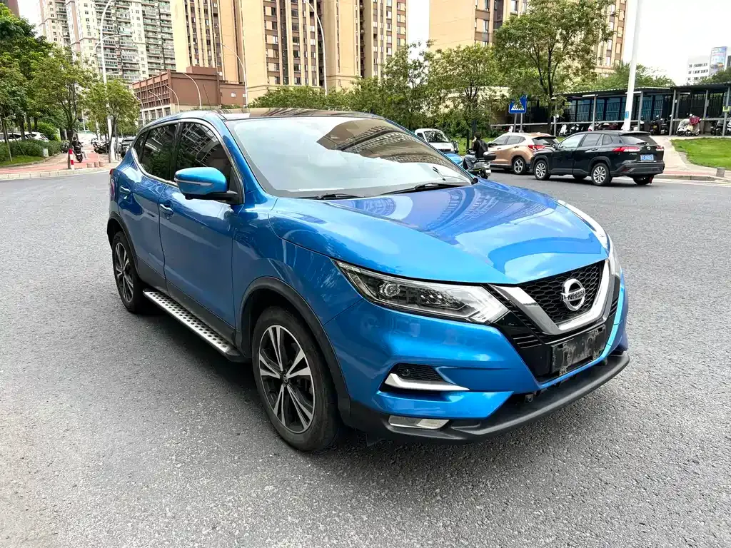 Nissan Qashqai — фото 3