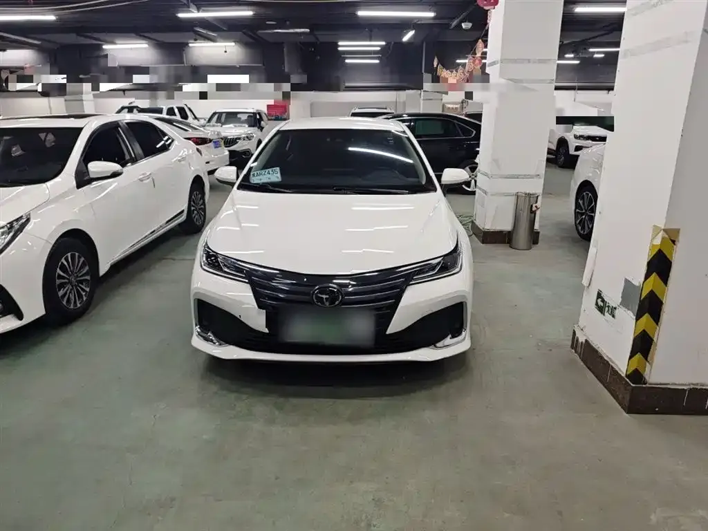 Toyota Allion — фото 4