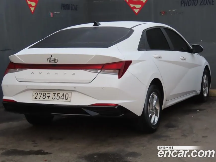 Hyundai AVANTE — фото 3