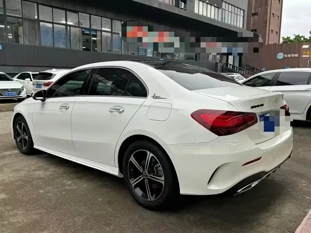 Mercedes-Benz A-Class — фото 7