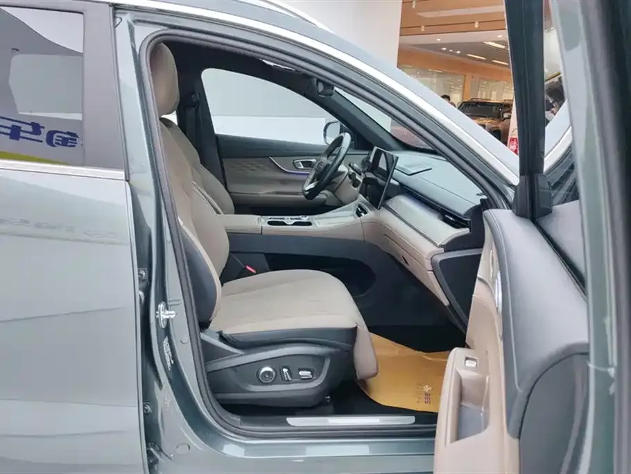 Chery Tiggo 8 PLUS — фото 8