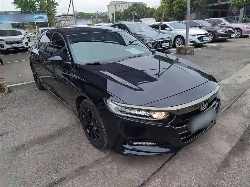 Honda Accord — фото 4