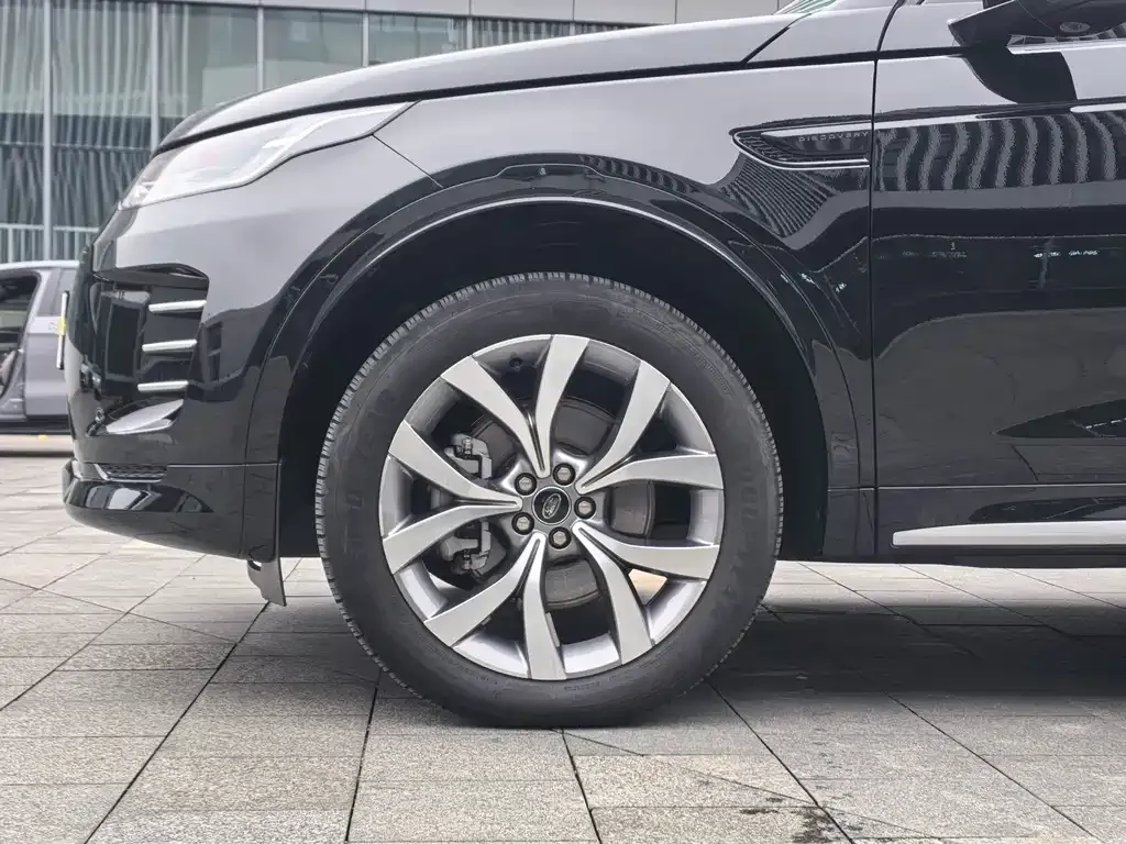 Land Rover Discovery Sport — фото 5