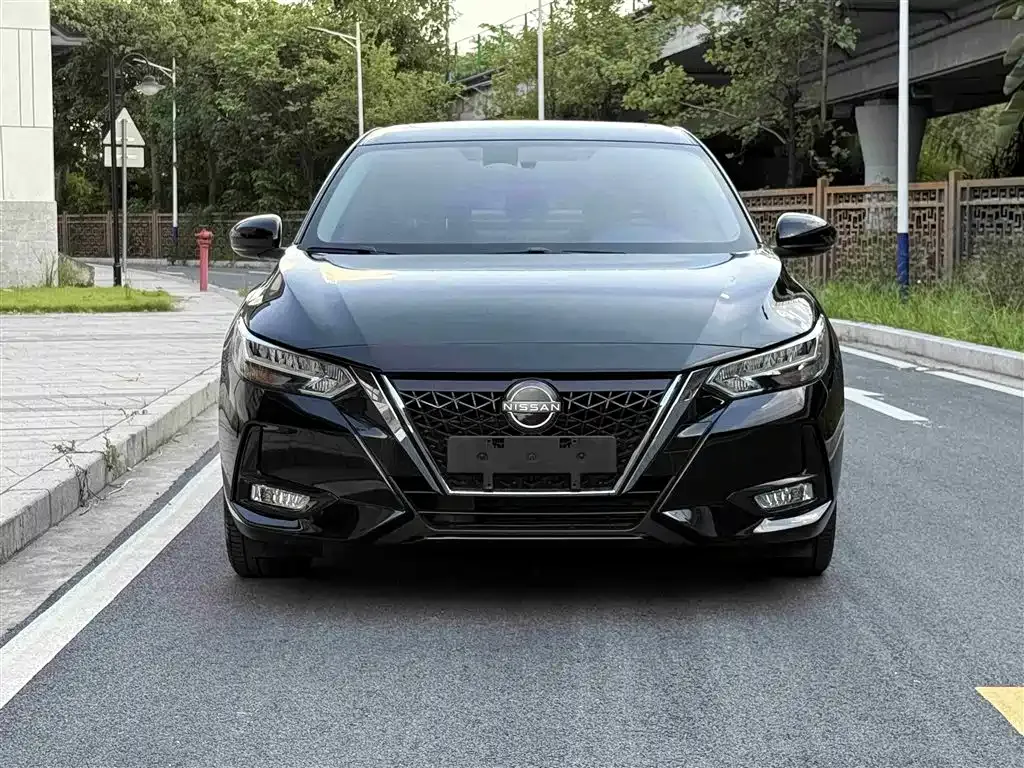 Nissan Sylphy — фото 1