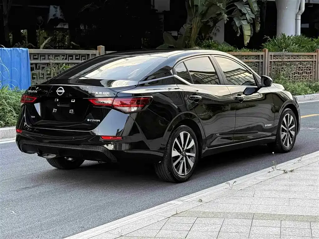 Nissan Sylphy — фото 4