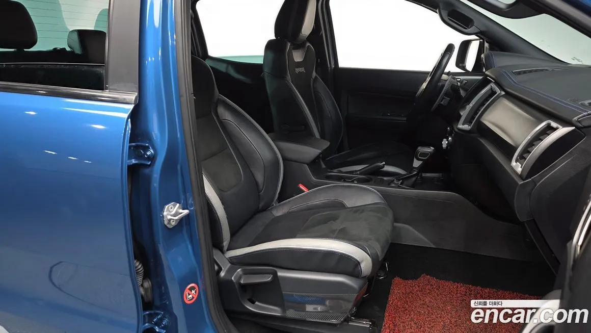 Ford Ranger — фото 10