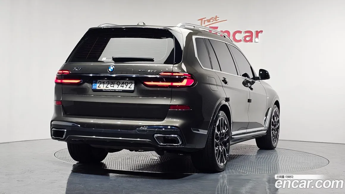 BMW X7 — фото 4