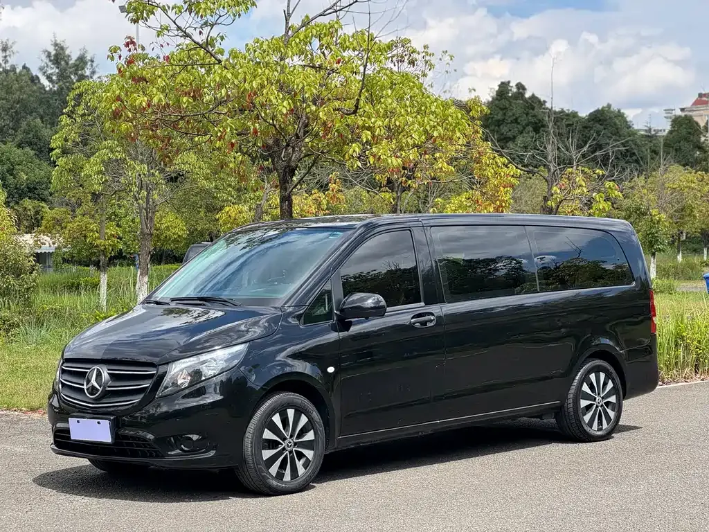 Mercedes-Benz Vito — фото 1