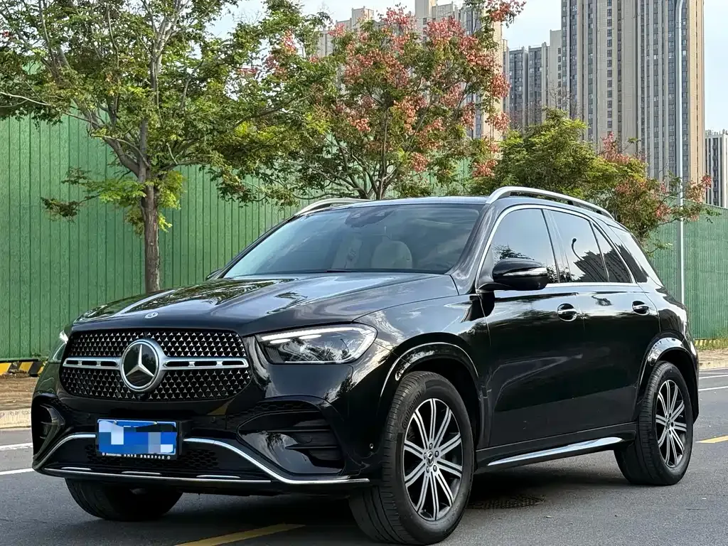 Mercedes-Benz GLE — фото 1