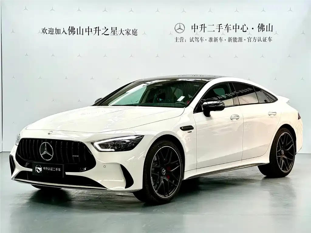 Mercedes-Benz AMG GT — фото 1