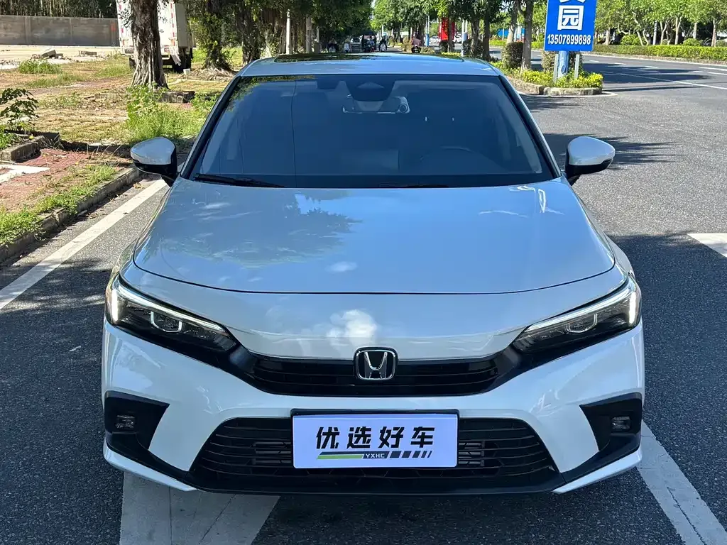 Honda Civic — фото 2