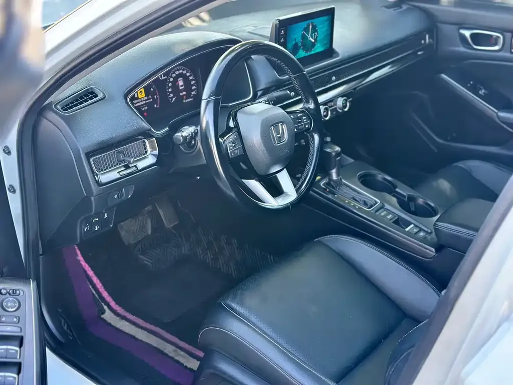 Honda Civic — фото 8