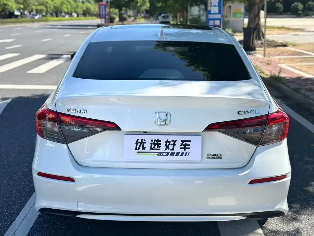 Honda Civic — фото 9