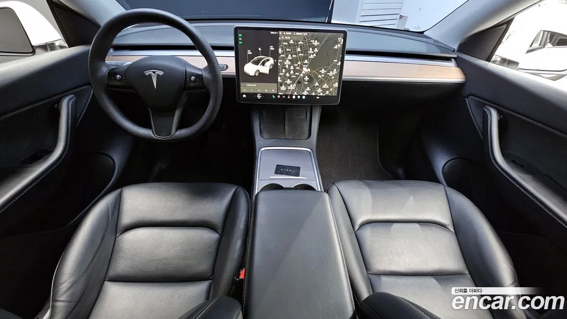 Tesla Model Y — фото 7