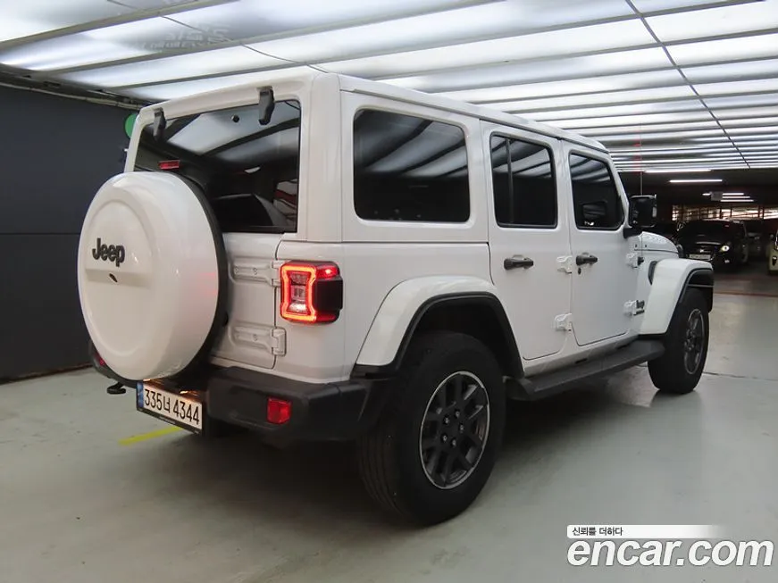 Jeep Wrangler — фото 4