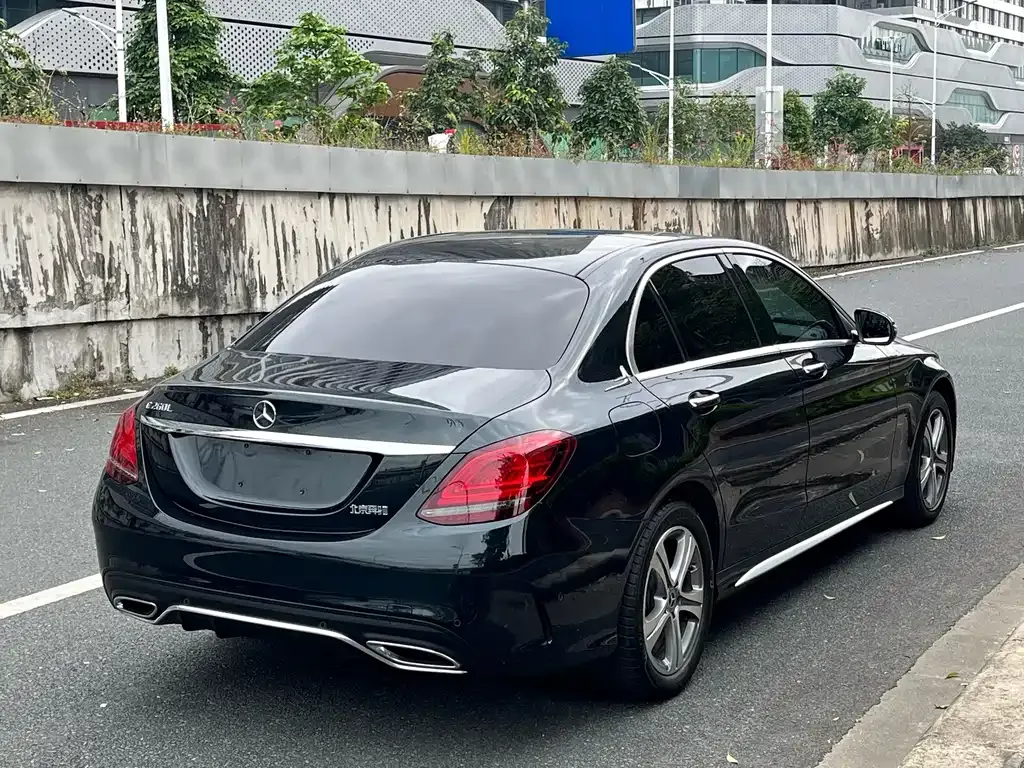 Mercedes-Benz C-Class — фото 5