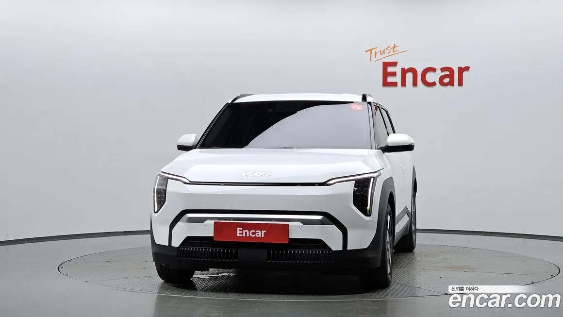 Kia EV3 — фото 3