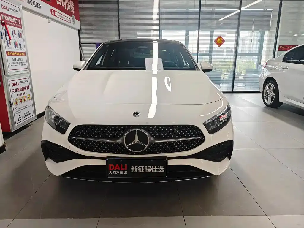 Mercedes-Benz A-Class — фото 2