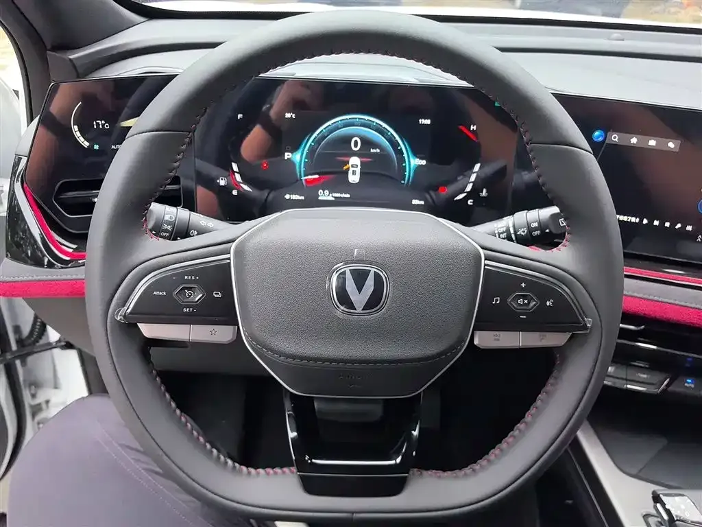 Changan X5 PLUS — фото 3