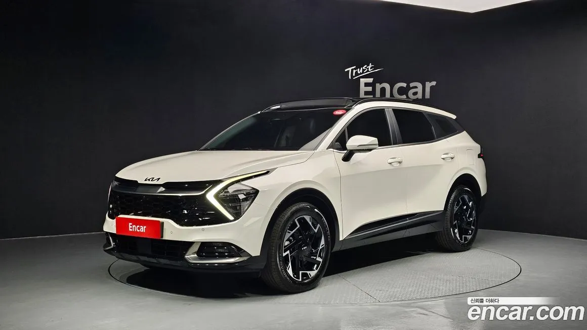 Kia Sportage — фото 1