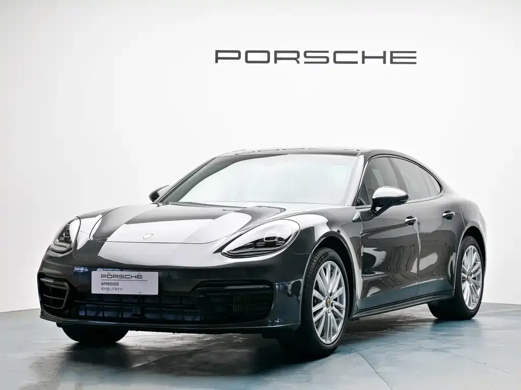 Porsche Panamera — фото 1