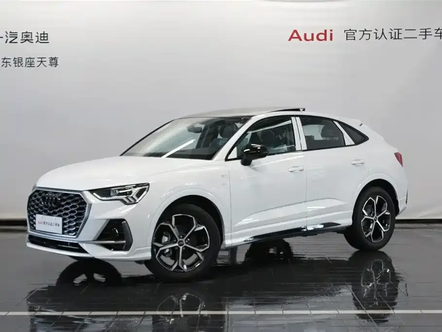 Audi Q3 Sportback — фото 1
