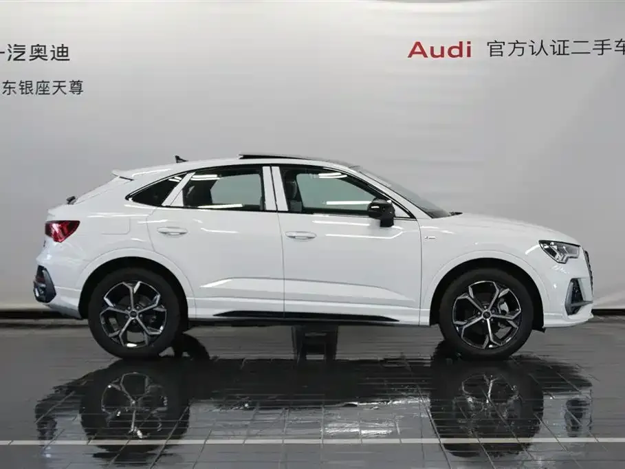 Audi Q3 Sportback — фото 4