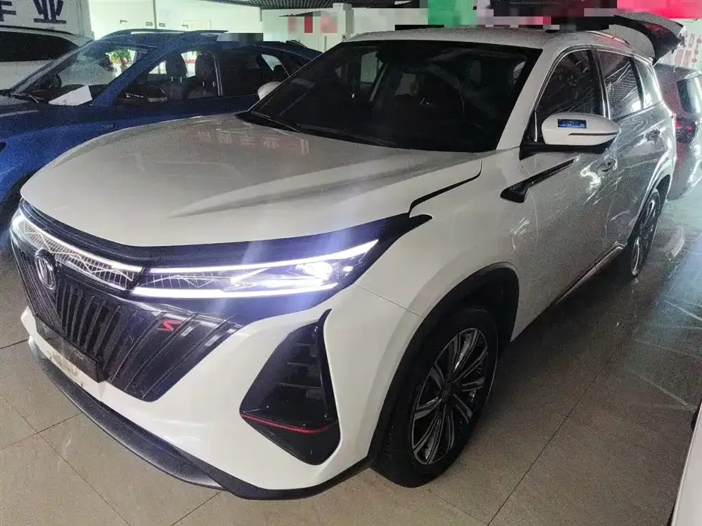 Changan CS75 PLUS — фото 2