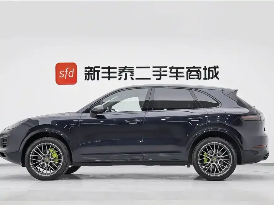 Porsche Cayenne Hybrid — фото 4
