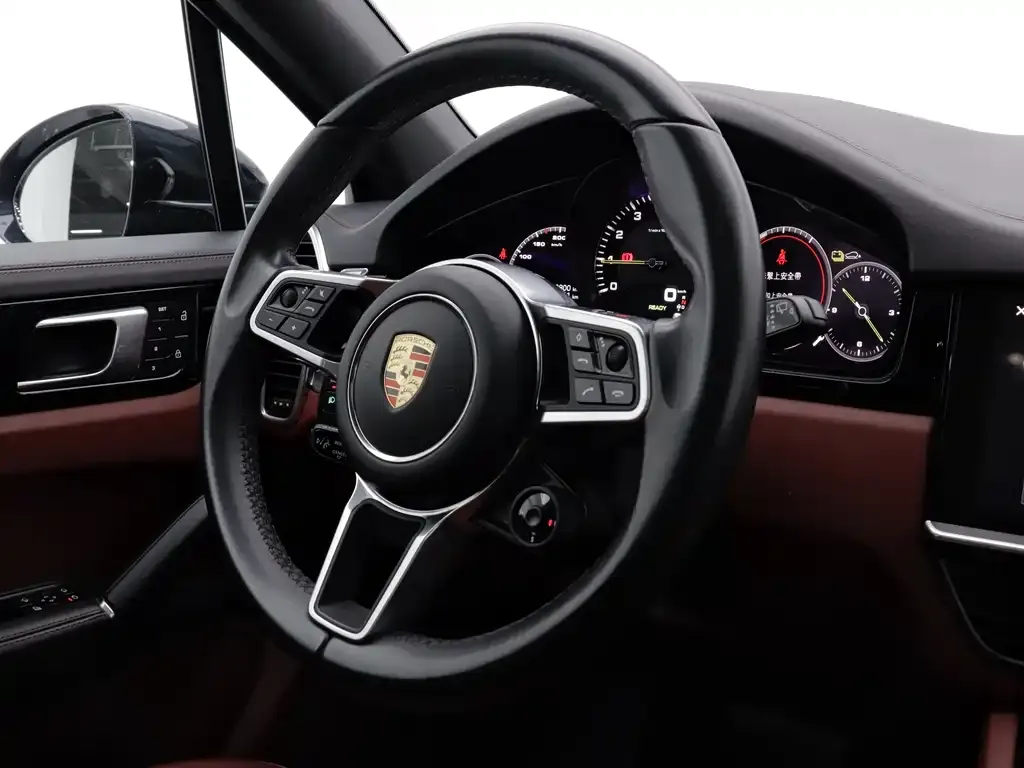 Porsche Cayenne Hybrid — фото 9