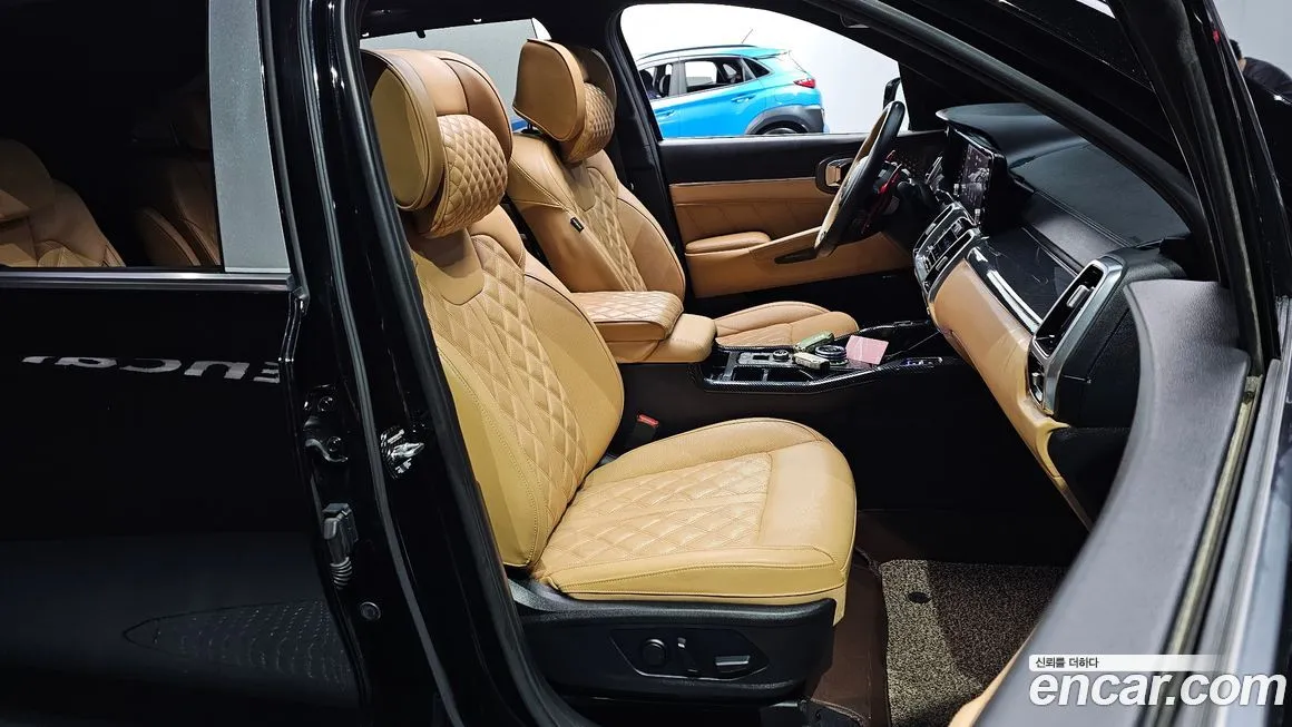 Kia Sorento — фото 10