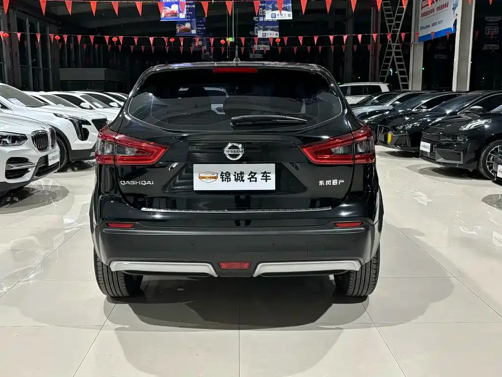 Nissan Qashqai — фото 5