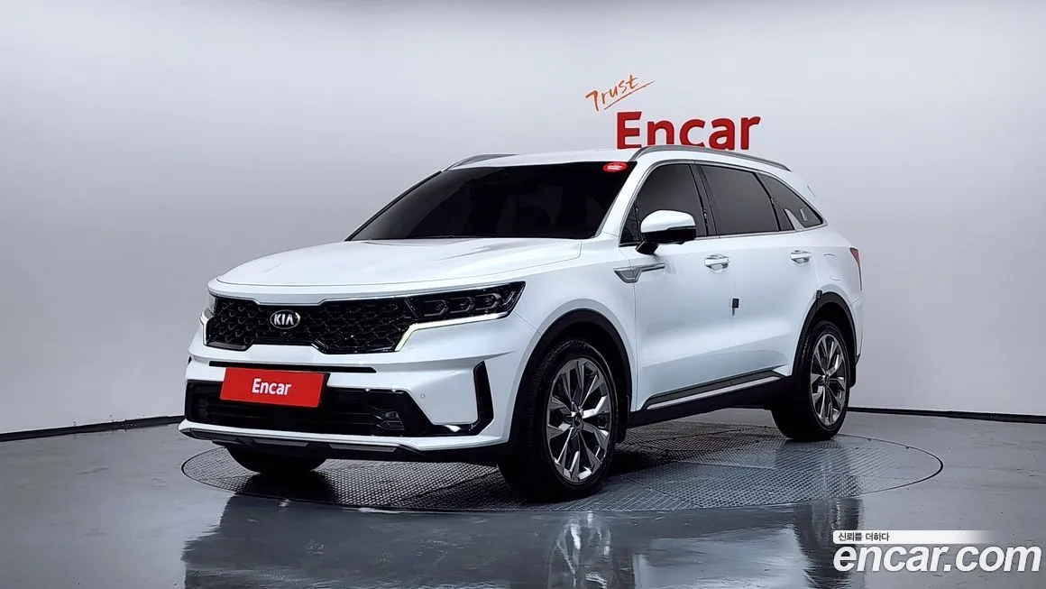 Kia Sorento — фото 1