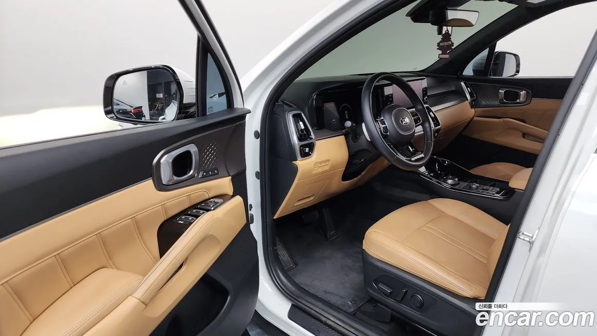 Kia Sorento — фото 10