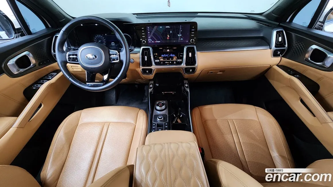 Kia Sorento — фото 7